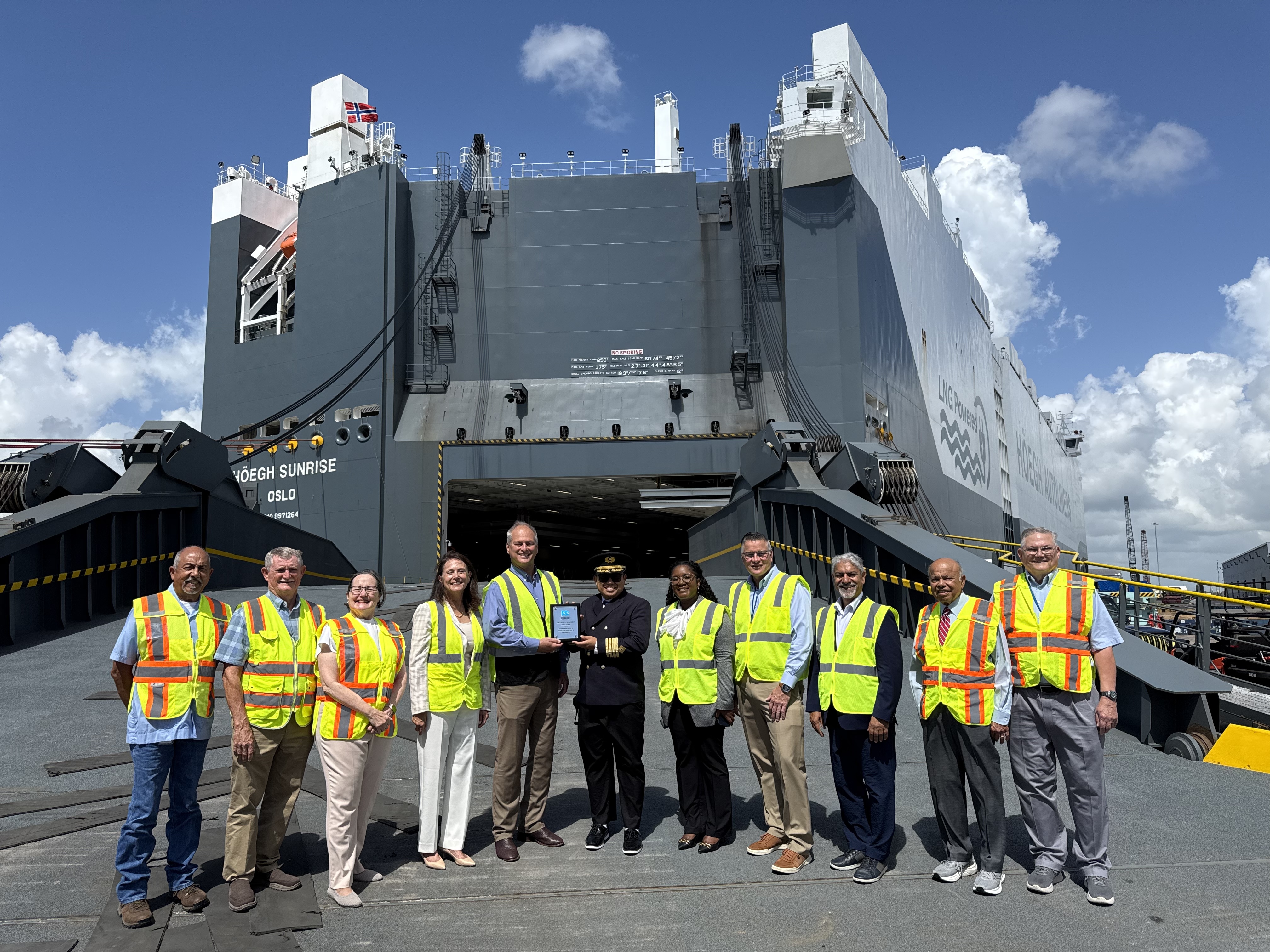 07/02/2026&nbsp;PORT FREEPORT WELCOMES HÖEGH SUNRISE DURING INAUGURAL CALL